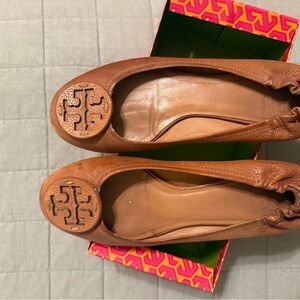 Tory Burch Tan Leather Flats